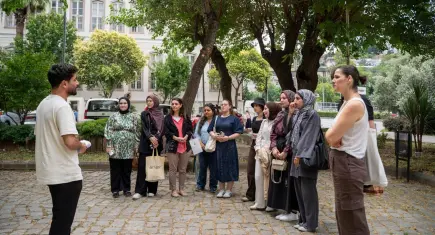 Yazar Tarık Dursun K.’nin İzmir’i, edebiyat rotasında keşfedildi