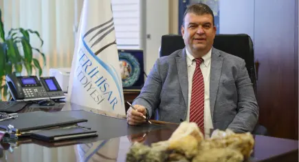 Seferihisar Belediye Başkanı İsmail Yetişkin tutuklandı