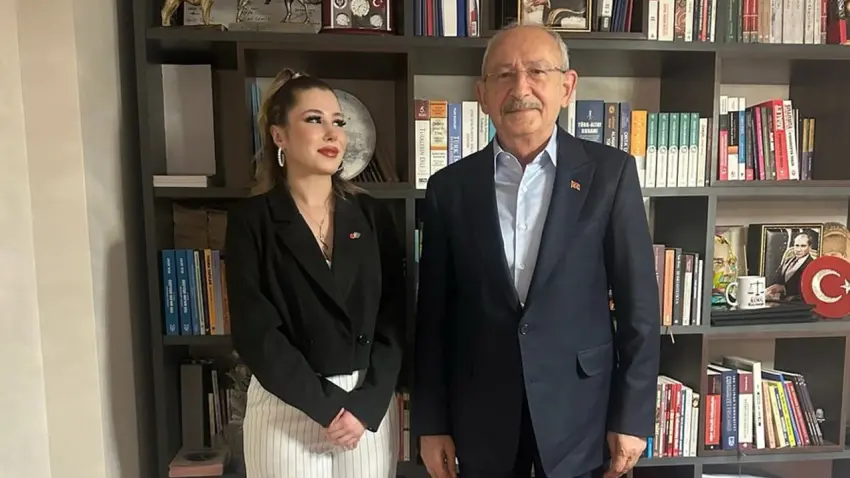 CHP Ankara İl Yönetimi listesi tartışma yarattı: Özel ve Gülşah Durbay’a iftira atan isim listede! haberinin görseli