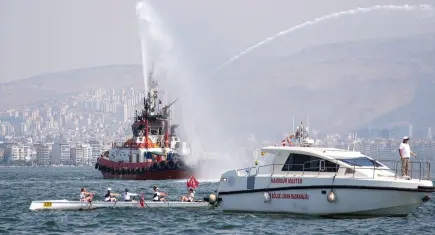 İzmir’de Denizcilik ve Kabotaj Bayramı coşkuyla kutlandı