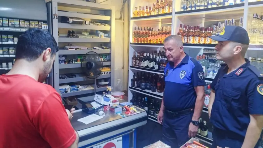 Kemalpaşa'da zabıtadan sıkı denetim haberinin görseli