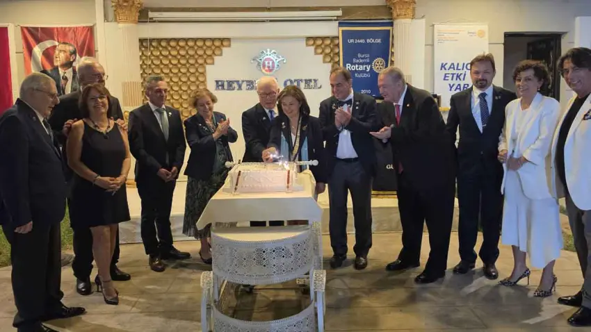Rotary 2440'da görev değişimi: Yeni dönemin teması "Kalıcı Etki Yarat" haberinin görseli