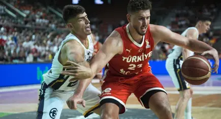 12 dev adam dolu dizgin: Bosna'yı da devirdik, ikinci tura lider gidiyoruz