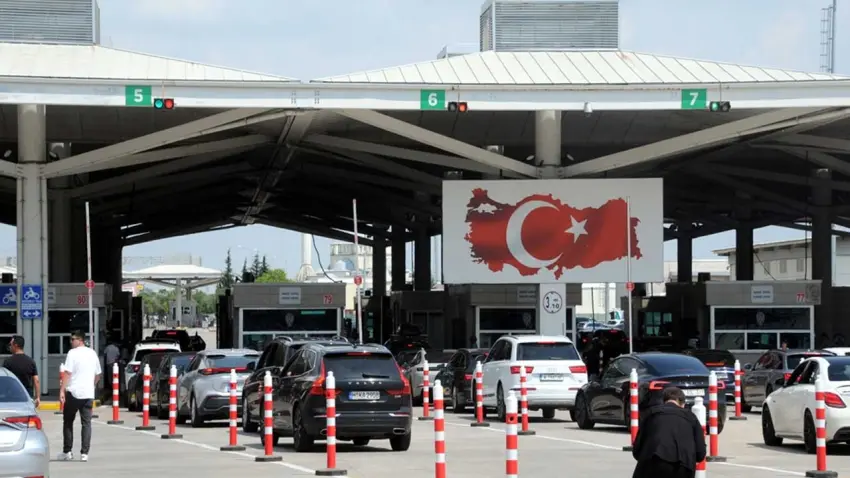 AK Partili Sırakaya Kapıkule'de incelemelerde bulundu