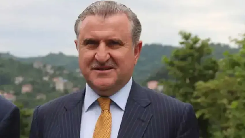 Bakan Bak’tan Milli tenisçi Zeynep Sönmez’e destek haberinin görseli