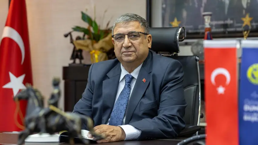 Buca Belediye Başkan Vekili Benzer’den Sivas Katliamı mesajı: Madımak'ı unutmamak geleceği karanlığa teslim etmemektir haberinin görseli