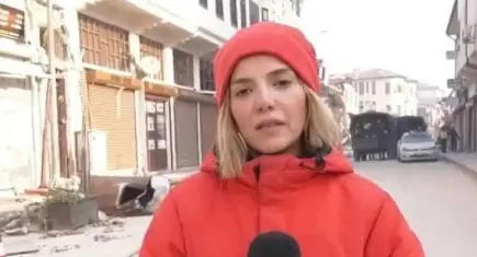 Gazeteci Gülnur Saydam gözaltına alındı