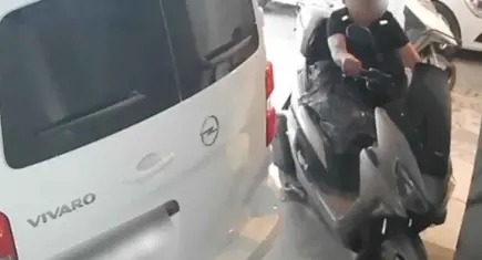 İzmir'de motosiklet hırsızlığı güvenlik kamerasına yansıdı