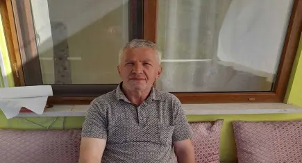 Kendi beslediği arıların soktuğu arıcı hayatını kaybetti