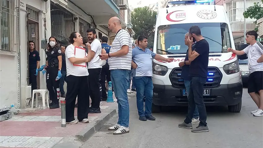 Kötü koku ihbarı ortaya çıkardı: Kardeşinin cesediyle 2 gün aynı evde yaşamış  haberinin görseli