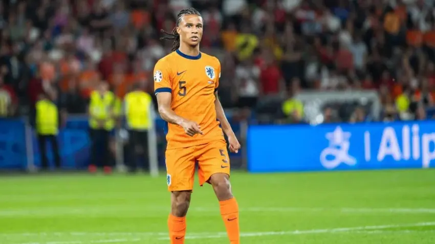 Yılın transfer bombası patladı: Dünyaca ünlü yıldız Nathan Ake Fenerbahçe’de! haberinin görseli