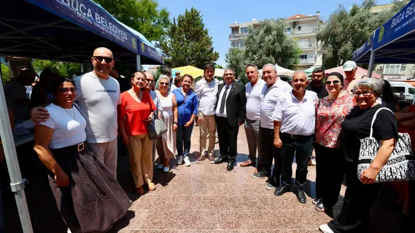 Buca’da aşure ikramı yapıldı haberinin görseli