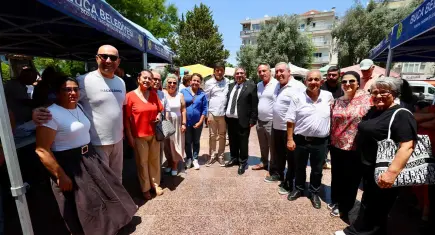 Buca’da aşure ikramı yapıldı