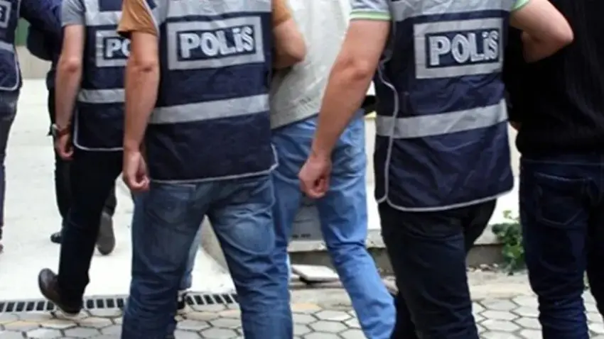 İnternet modem dolandırıcılığı şebekesine büyük operasyon: 31 şüpheli tutuklandı haberinin görseli