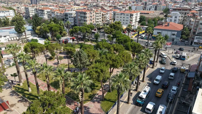 Şirinyer Parkı yenilenen yüzüyle yeniden hizmete açıldı haberinin görseli