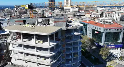 Başdaş’tan Konak Hizmet binası çıkışı: 2,5 milyarlık takas yapıldı, bina bitmedi