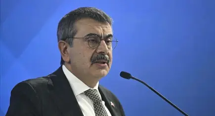 Bakan Tekin'den müfredattaki 'Kurtuluş Savaşı' tartışmalarına yanıt: Neyden kurtuluyoruz?
