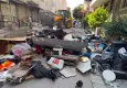 Kiracı cezaevine girdi, ev sahibi eşyaları sokağa attı