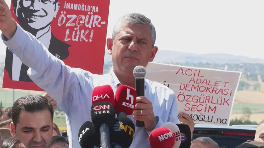 Özgür Özel, duruşmaların ardından Silivri'de konuştu: İmamoğlu'nun savunma hakkını kısıtlatmayacağız