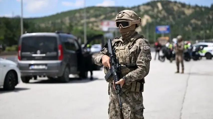 Bakan Çiftçi'den NATO Zirvesi'nde görev yapan emniyet personeline teşekkür mesajı haberinin görseli
