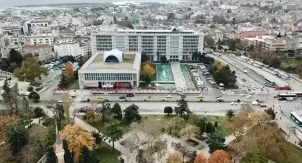 İBB'ye yönelik 'Yolsuzluk' davasında sanıklar hakim karşısına çıkacak