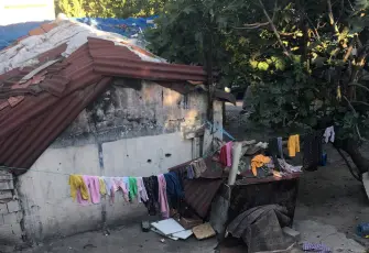 İnsan Hakları Aktivisti Foggo’dan yalnız annelerin maruz kaldığı ekonomik şiddete tepki