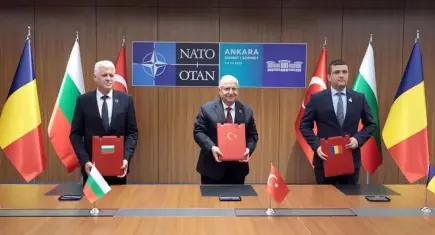 Bakan Güler, Romanya ve Bulgaristanlı mevkidaşlarıyla görüştü