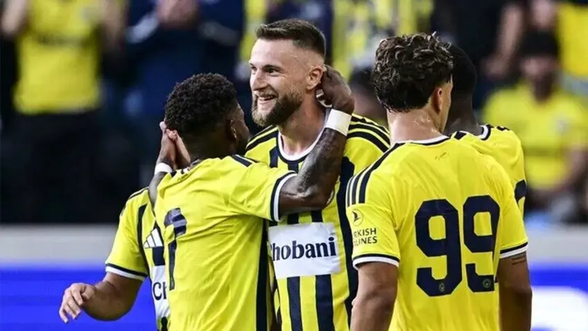 Fenerbahçe yeni sezon öncesi moral depoladı: Hazırlık maçında gol yağmuru haberinin görseli