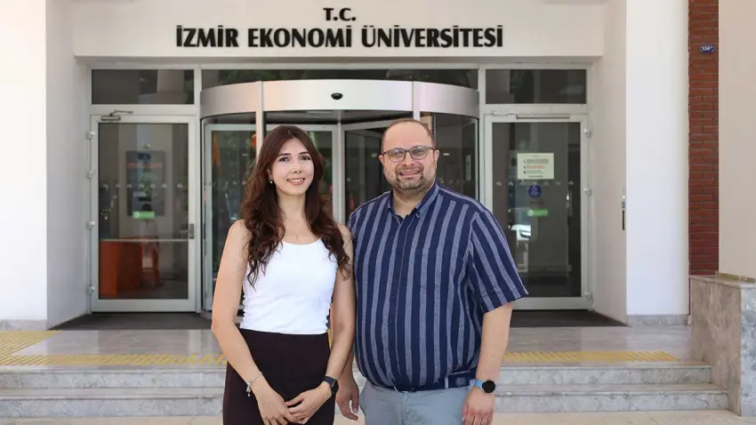 İEÜ Mezunu Elif Turan, Manchester Üniversitesi’nde doktora yapacak haberinin görseli