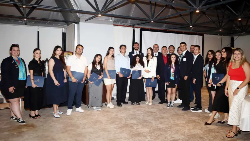 İyonya Rotaract Kulübü çalışmalarına başladı haberinin görseli