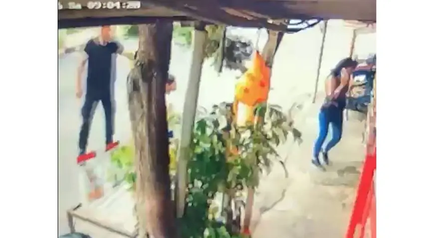 Uzaklaştırma alan koca eşini bıçakladı haberinin görseli