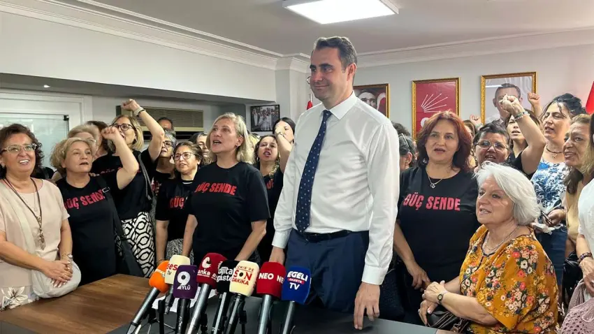 Alternatif İl Başkanlığı'ndan kadın kolları atamasına sert tepki haberinin görseli
