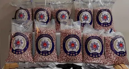 Bornova'da uyuşturucu operasyonu