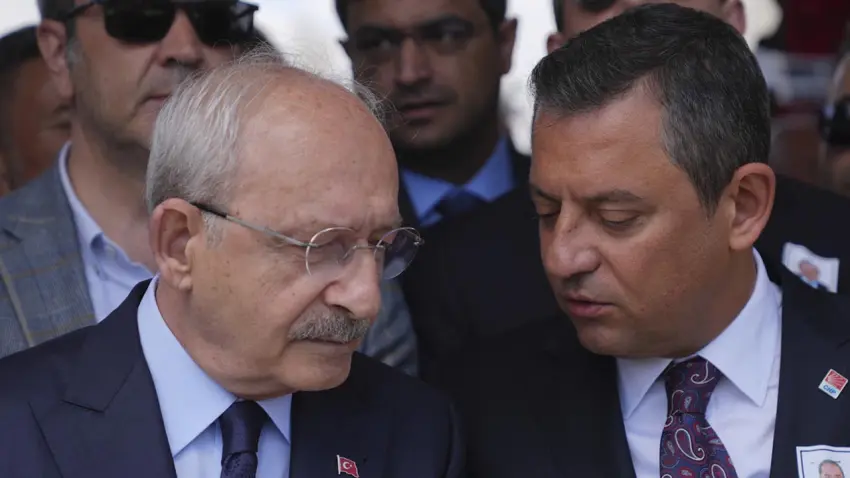 CHP kulislerini hareketlendiren iddia: Kılıçdaroğlu, Özgür Özel'i görevden mi alacak? haberinin görseli