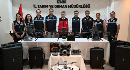İzmir denizlerinde kaçak avcılara drone’lu su altı takibi: Suçüstü yakalandılar!
