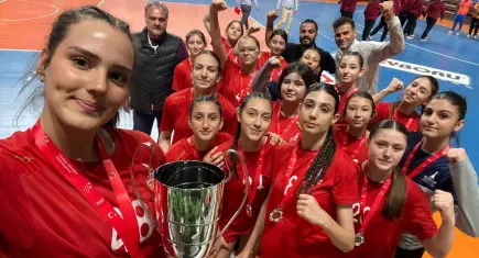 İzmirli sporcular tarih yazdı: 6 ayda tam 205 madalya ve 10 kupa