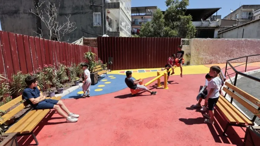 Konak’ta alan yokluğuna Cep Park çözümü haberinin görseli