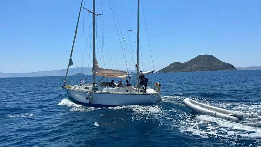 Bodrum açıklarında kaçak göçmen operasyonu: 37 kişi yakalandı haberinin görseli