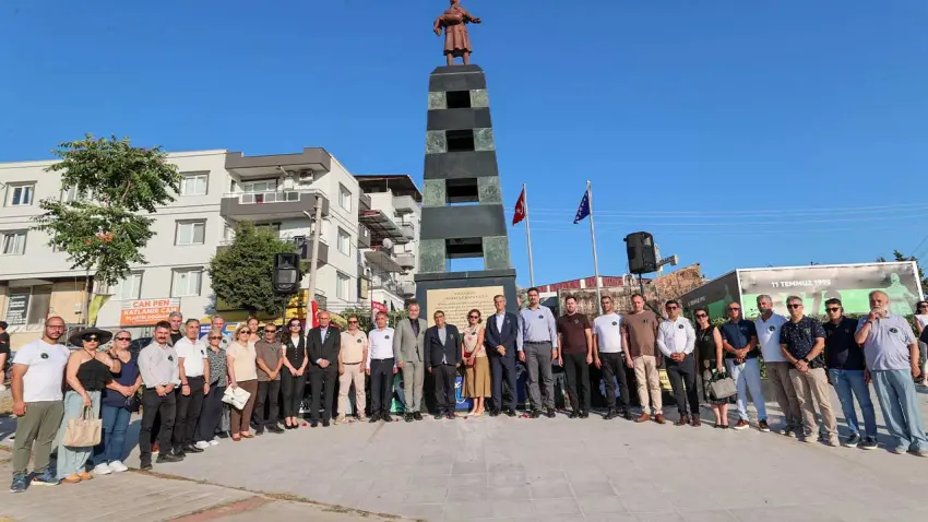 Buca'da Srebrenitsa Soykırımı'nın yıl dönümünde anma töreni haberinin görseli