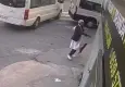 İş yerindeki Türk bayrağını söküp yere atan şüpheli tutuklandı 