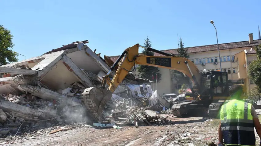 Sındırgı depremleri bilimsel çalışmaya konu oldu: "İkiz" ve "hibrit" deprem bulgusu haberinin görseli