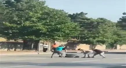 Trafikte sopalarla saldıran 4 şüpheli tutuklandı