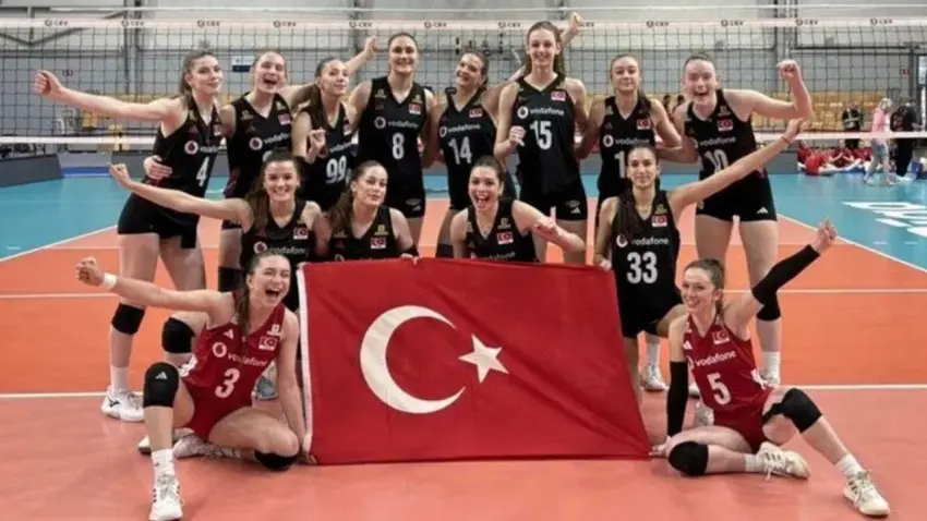 U18 Voleybol Milli Takımı Avrupa ikincisi oldu