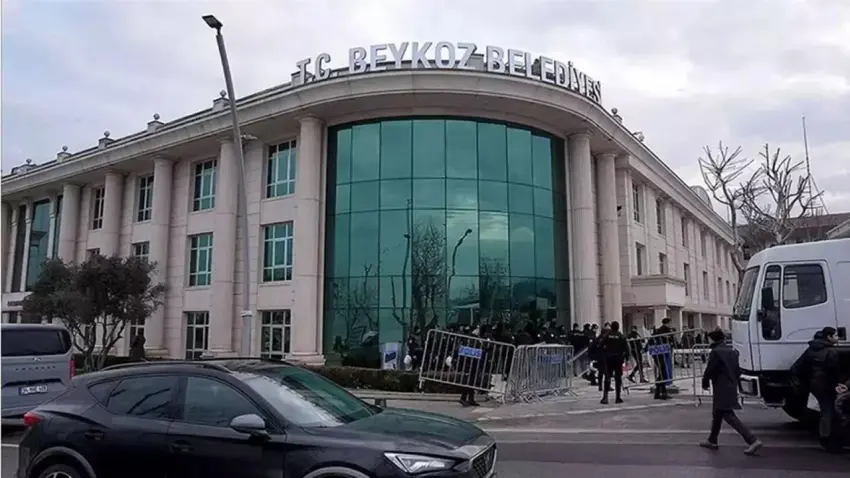 Beykoz Belediyesi'ne yönelik 'ihaleye fesat' davasında Uğur İnci tahliye edildi haberinin görseli