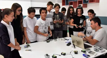 Bornova’da yaz tatili bilimle renkleniyor: Çocuklar hem eğlenecek hem öğrenecek
