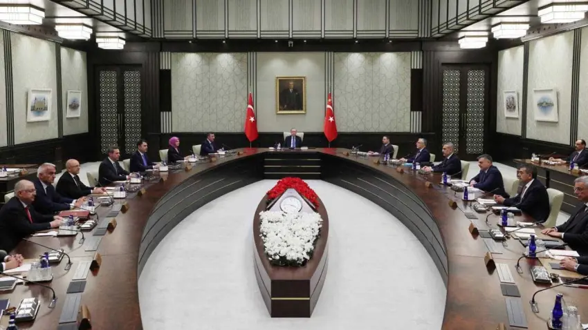 Kabine bugün toplanıyor: Cumhurbaşkanı Erdoğan'ın masasında hangi konu başlıkları var? haberinin görseli