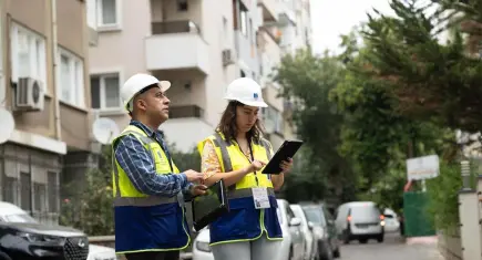 Karşıyaka’nın deprem röntgeni çekildi: 23 bin bina tek tek incelendi