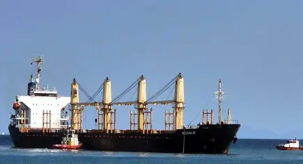  Tekirdağ açıklarında yük gemisi karaya oturdu: Can kaybı ve deniz kirliliği yok
