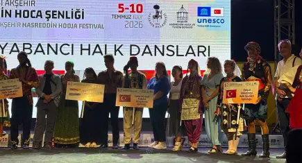 Efes Selçuk Halk Oyunları Ekibi Akşehir’de sahne aldı 