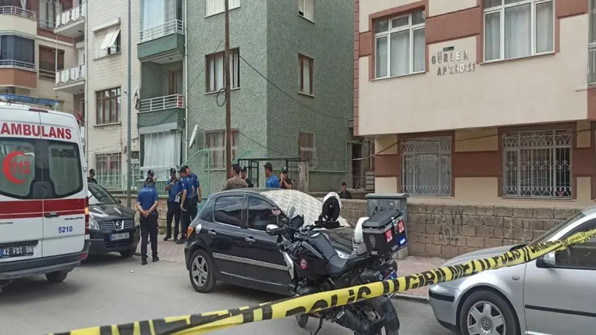 Evden yükselen sesler dehşeti ortaya çıkardı! İki kadın hayatını kaybetti